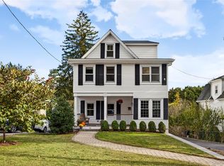 159 Sarles Ln, Pleasantville, NY 10570
