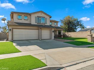 9111 Hamilton St, Rialto, CA 91701