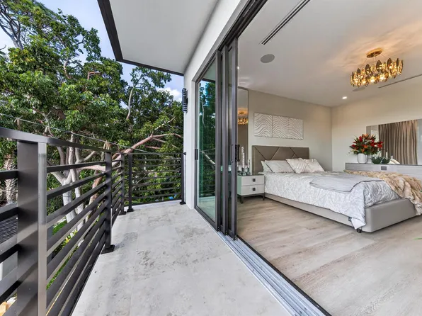 (undisclosed Address), Fort Lauderdale, FL 33304