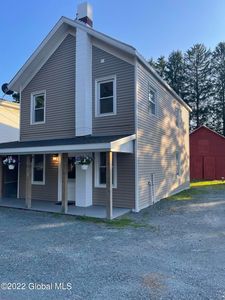 4327 NY 150, West Sand Lake, NY, 12196