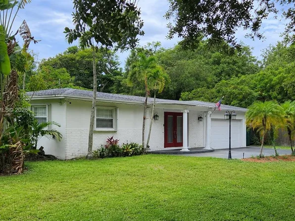4020 SW 2nd St, Plantation, FL 33317