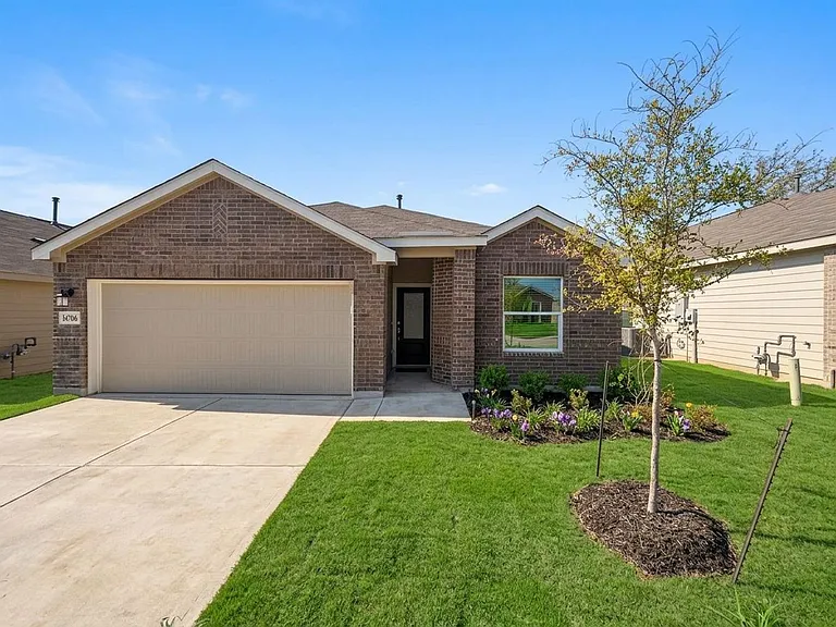 14706 Somerset Ml — Photo 1