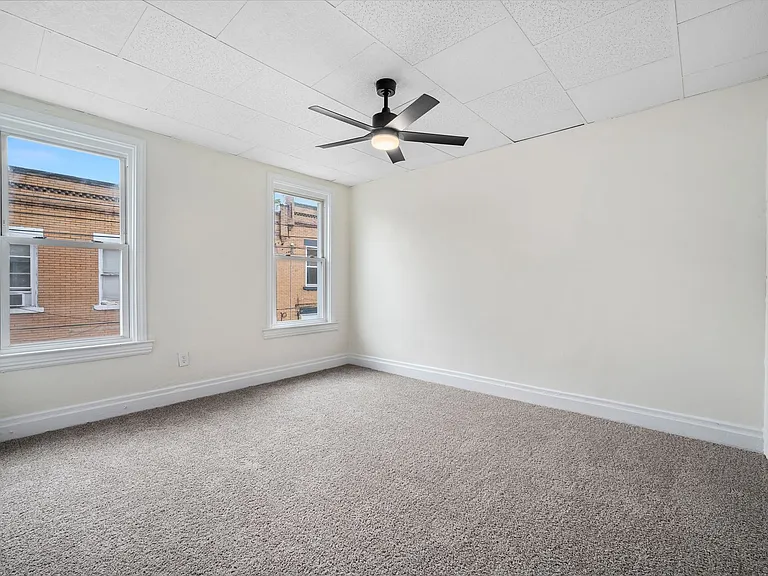 12 Edith Pl — Photo 14
