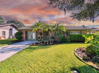 5246 17th St, Zephyrhills, FL 33542