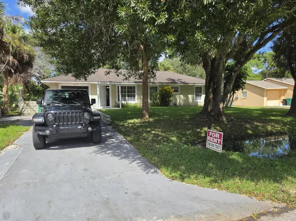 7002 Santa Clara Blvd, Fort Pierce, FL 34951