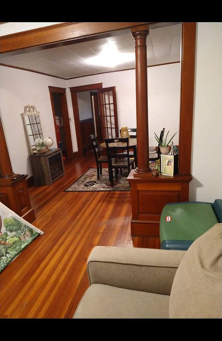 271 Elm St — Photo 3
