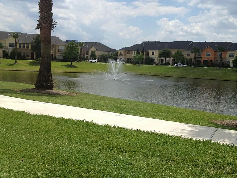 2038 Palm Forest Ln — Photo 20