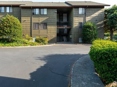 270 SE Barrington Drive #B106, Oak Harbor, WA, 98277