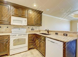 449 Neals Hill Rd, Gainesville, TX 76240