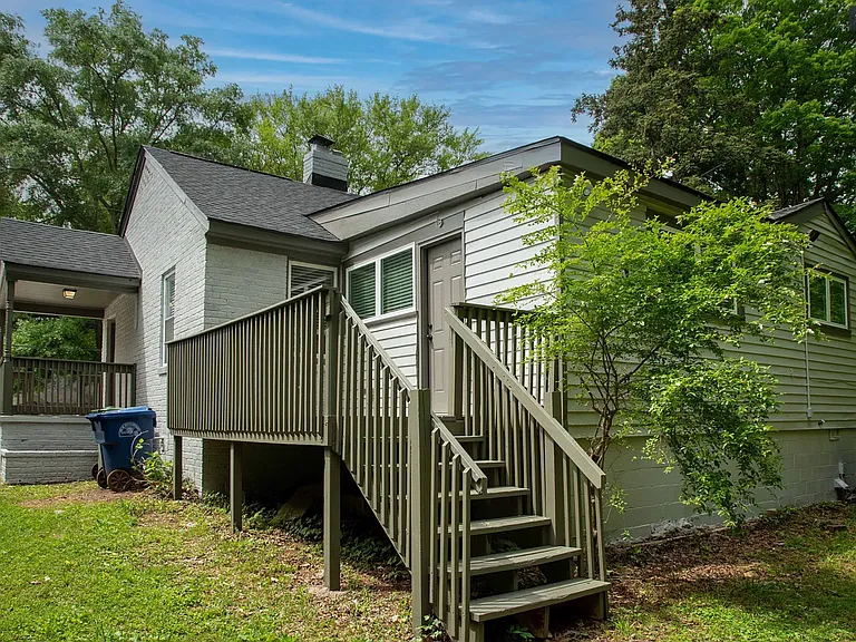 1729 Derry Ave SW — Photo 20