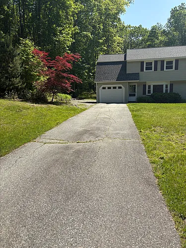11 Deerwood Dr #B Photo 1