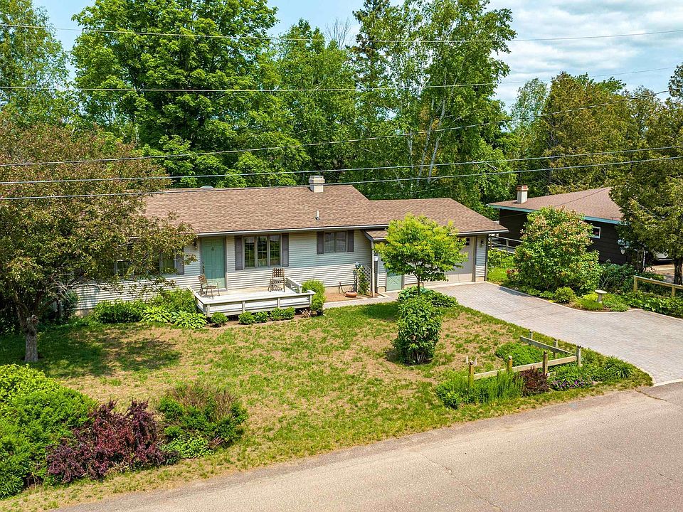 1018 9th Ave, Houghton, MI 49931 MLS 50115262 Zillow