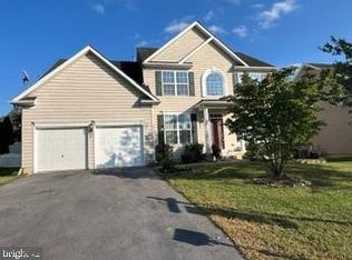 30 Thorton Hall Rd, Kearneysville, WV 25430