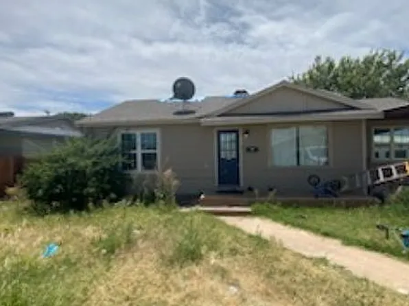 304 SE 9th St, Plainview, TX 79072