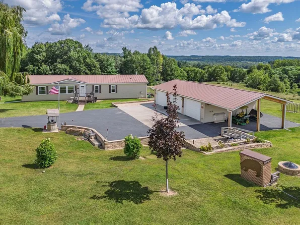 S1162 W Dutch Hollow Rd, La Valle, WI 53941
