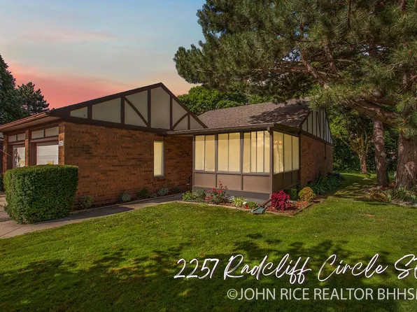 2257 Radcliff Cir SE #71, Grand Rapids, MI 49546