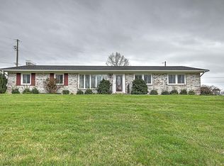 408 Montezuma Rd, Kingsport, TN 37664