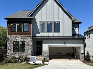 125 Sandmans Cove Pl, Cary, NC 27513