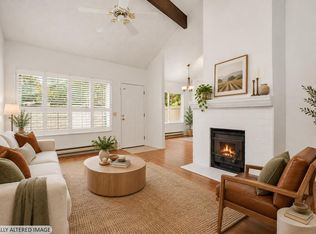 1012 Copeland Creek Drive, Rohnert Park, CA 94928