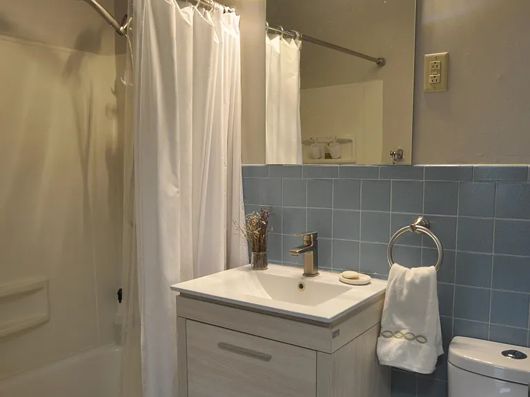101 York Dr — Photo 28