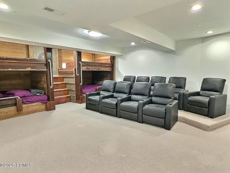 1135 E Lasso Trl — Photo 28
