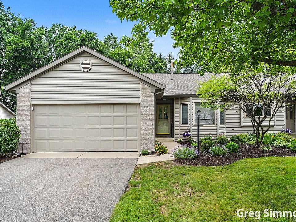 1st image of 2579 Falcon Pointe Dr NW