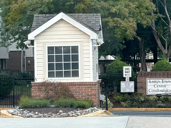 8921 Town Center Cir #5104, Upper Marlboro, MD 20774