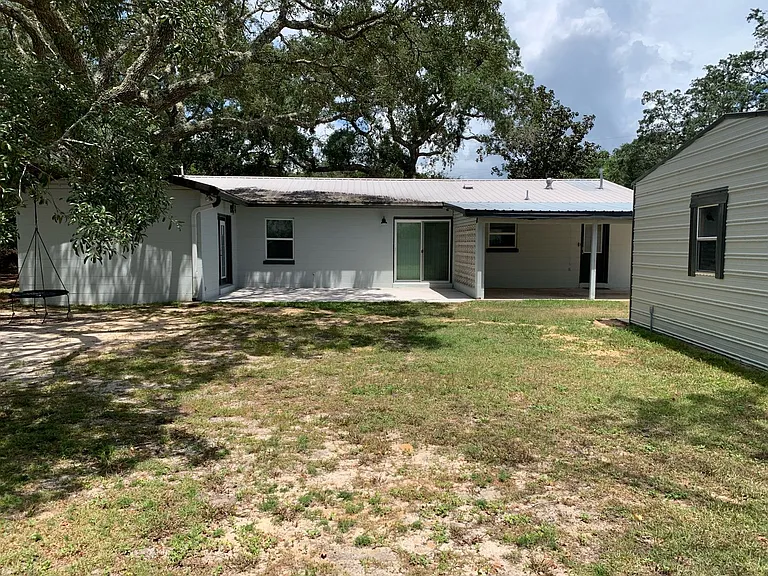263 Mississippi Ave — Photo 2