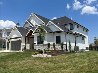 12607 W 170th Ter, Overland Park, KS 66221
