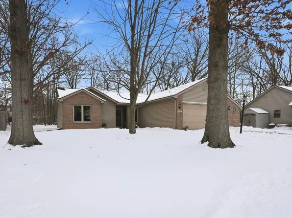 9512 Robin Meadow Pl, Fort Wayne, IN 46835