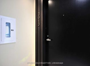 501 Yonge St #3613, Toronto, ON M4Y 0G8