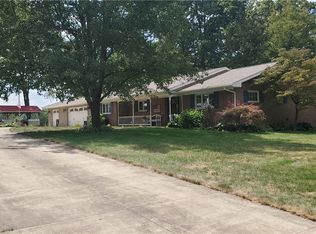 3758 S Sunnyfield Dr, Akron, OH