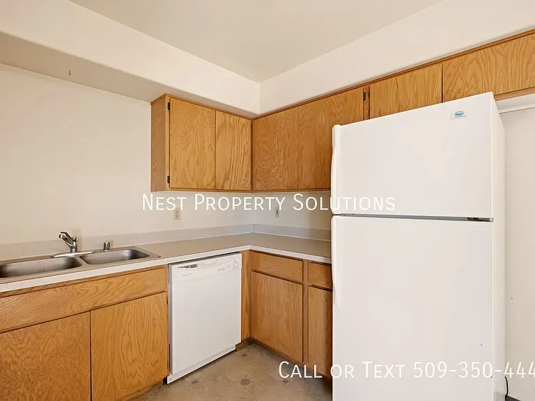 1818 W Crouse St #1 — Photo 13
