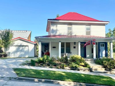306 Court St, Decorah, IA, 52101