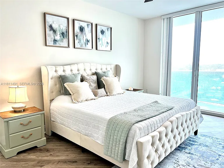 231 Riverside Dr #1210 — Photo 13