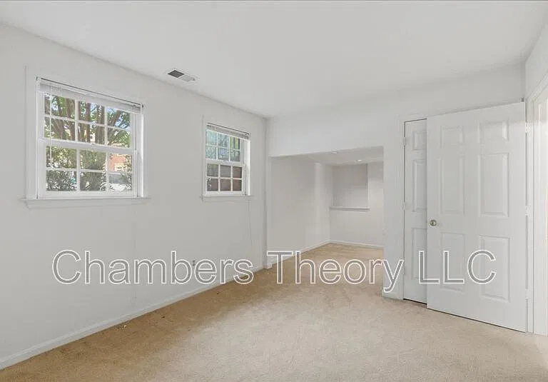 12328 Quiet Hollow Ct — Photo 24