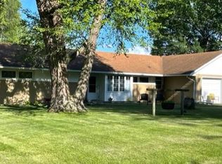 1715 Lafayette St, Beardstown, IL 62618