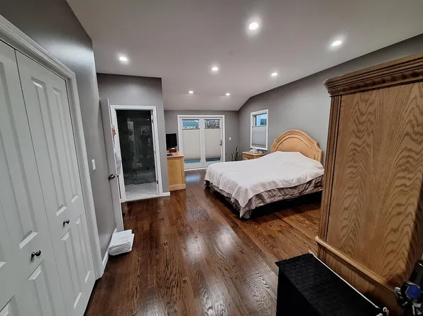 447 Beach 140th Street image 15 of 18