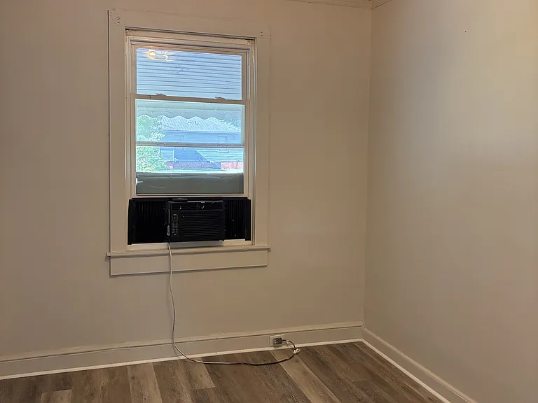 1226 Sizemore St — Photo 11