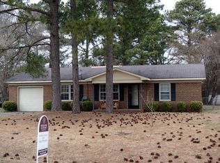 104 Woods Dr, Dudley, NC 28333