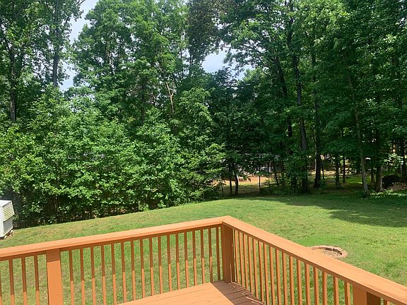 5th image of 7158 Mantlewood Ln