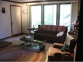 4th image of 11 Hilltop Dr