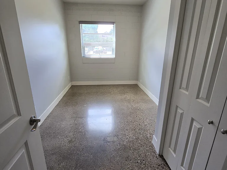 822 Cherry St SE #102 — Photo 9