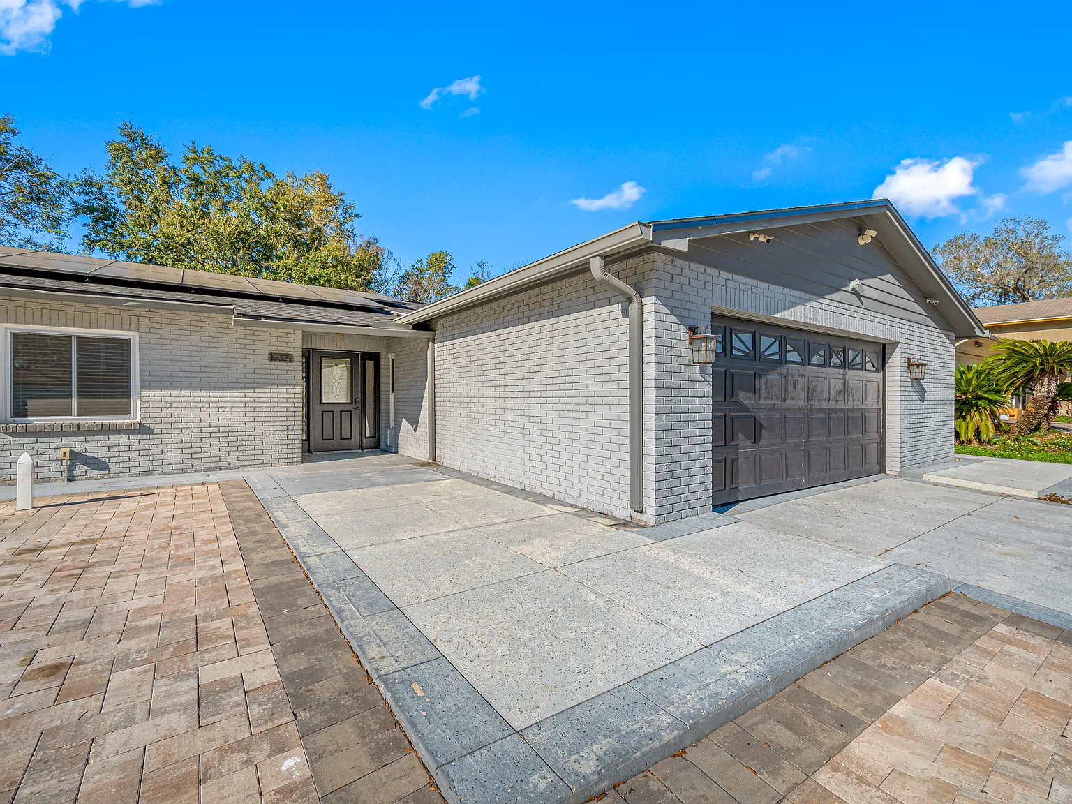 16324 Bonneville Dr — Photo 4