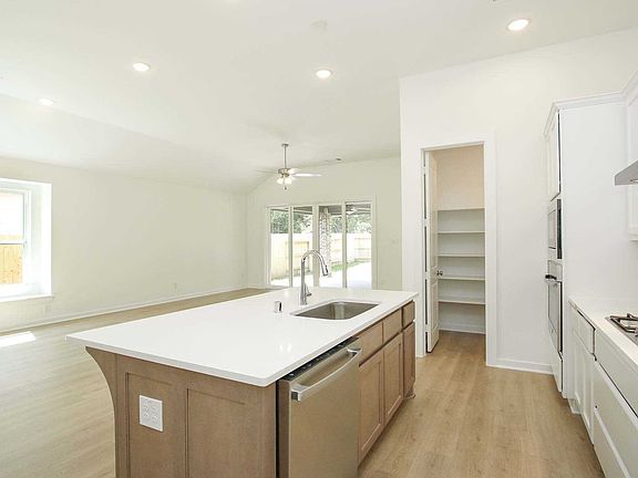 3rd image of 16018 Harvest Moon Ct