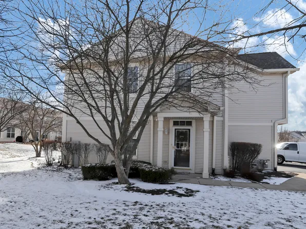 2286 Sunrise Cir, Aurora, IL 60503