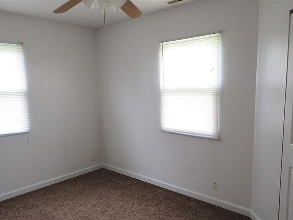 2nd image of 1722 Scotsdale Dr