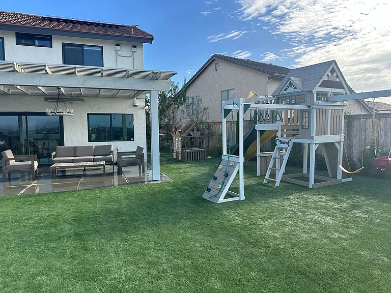 2722 La Golondrina St — Photo 34