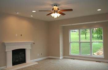 5th image of 4368 Ventura Place Dr