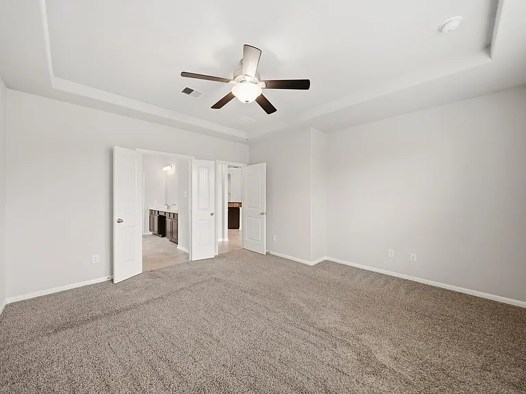 223 Auburn Shores Ct — Photo 14